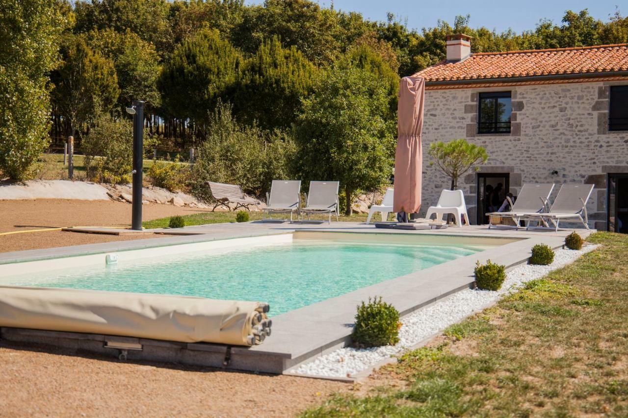 La Remise 4 Etoiles Villa Saint-Hilaire-de-Mortagne Kültér fotó