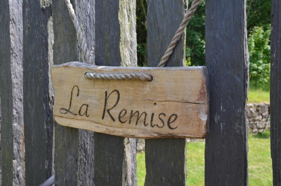 La Remise 4 Etoiles Villa Saint-Hilaire-de-Mortagne Kültér fotó